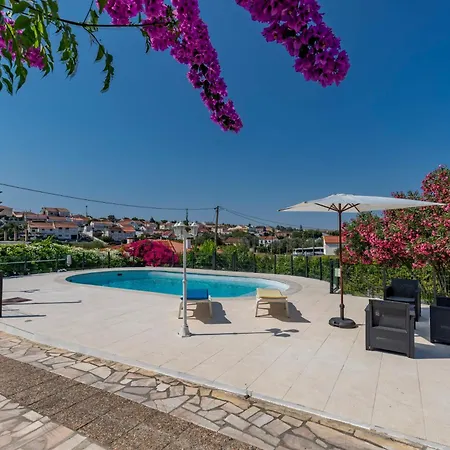 Vivenda Verivitor - Saltwater Pool, Garden, Bbq & Tennis Court Villa Sesimbra