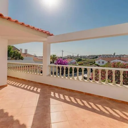 Vivenda Verivitor - Saltwater Pool, Garden, Bbq & Tennis Court * Sesimbra